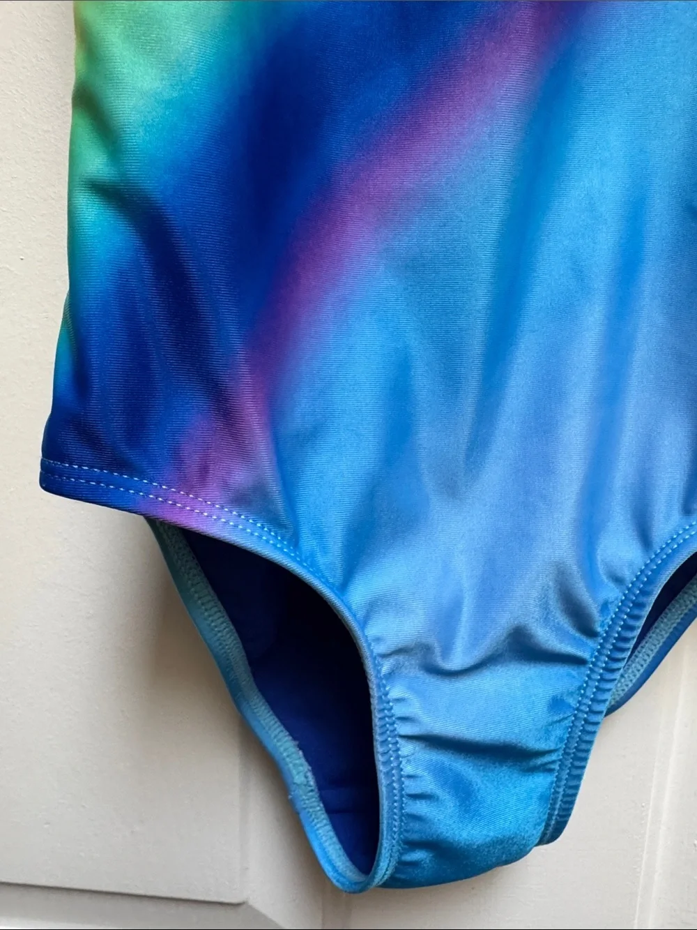 Breaking Waves Girls 6 Rainbow & Blue 1 Piece Swimsuit Bodysuit Red Green Purple